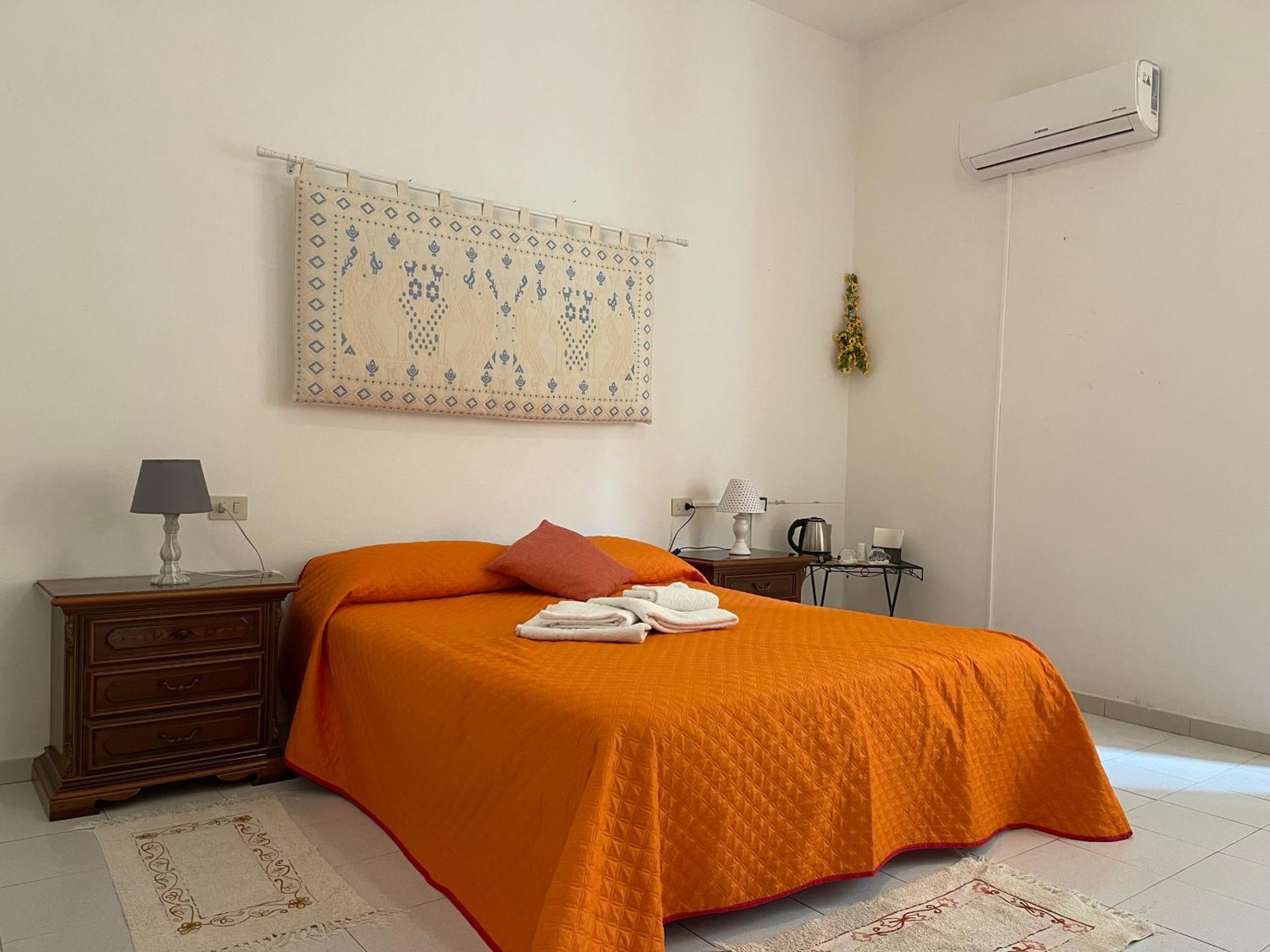 Ardia22 Hotel Олбия Екстериор снимка